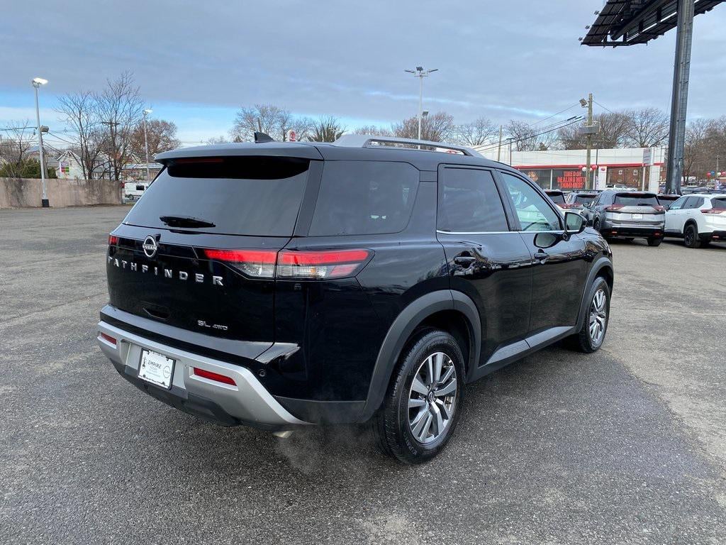 2025 Nissan Pathfinder SL 4WD