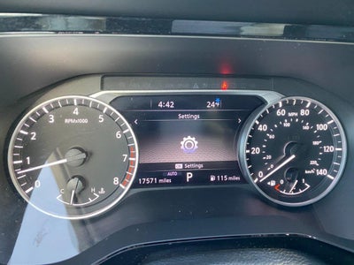 2025 Nissan Pathfinder SL 4WD