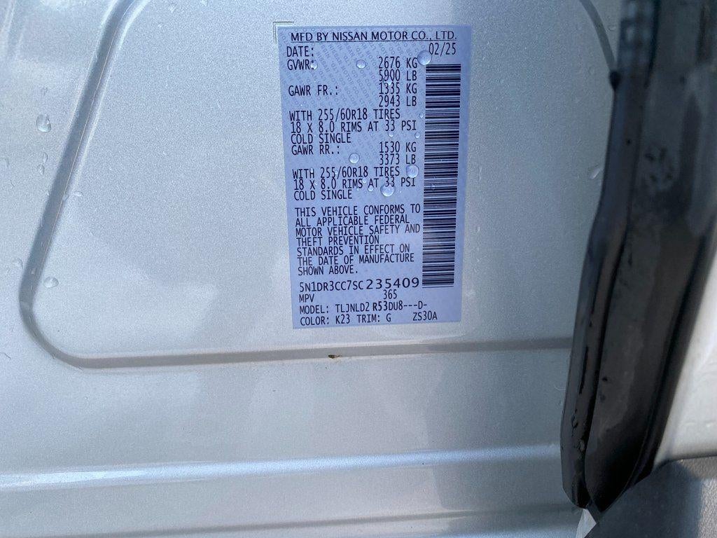 2025 Nissan Pathfinder SL 4WD