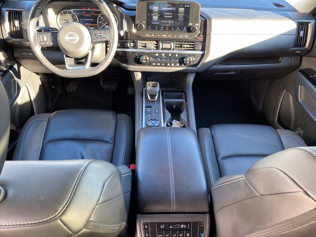 2025 Nissan Pathfinder SL 4WD