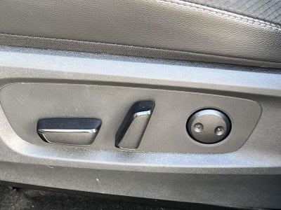 2024 Nissan Pathfinder SL 4WD