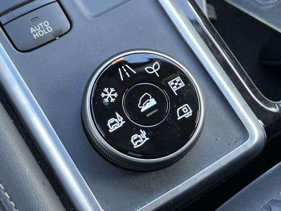 2024 Nissan Pathfinder SL 4WD