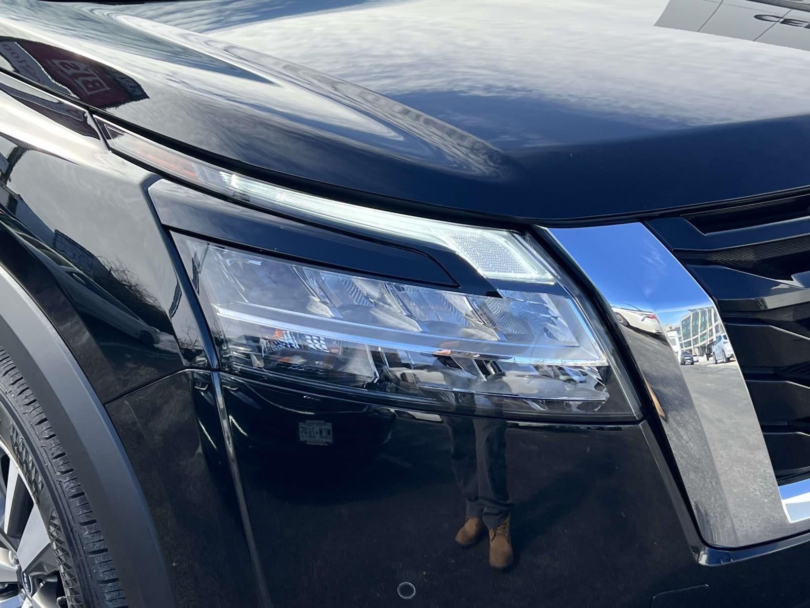 2024 Nissan Pathfinder SL 4WD