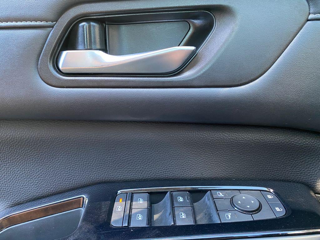 2024 Nissan Pathfinder SL 4WD