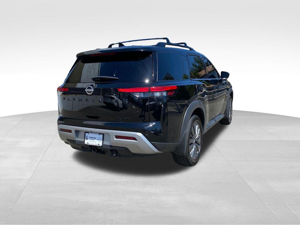 2024 Nissan Pathfinder SL 4WD