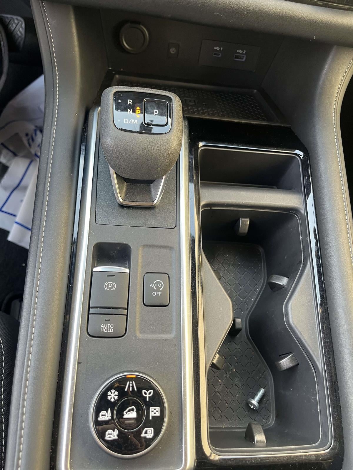 2024 Nissan Pathfinder SL 4WD