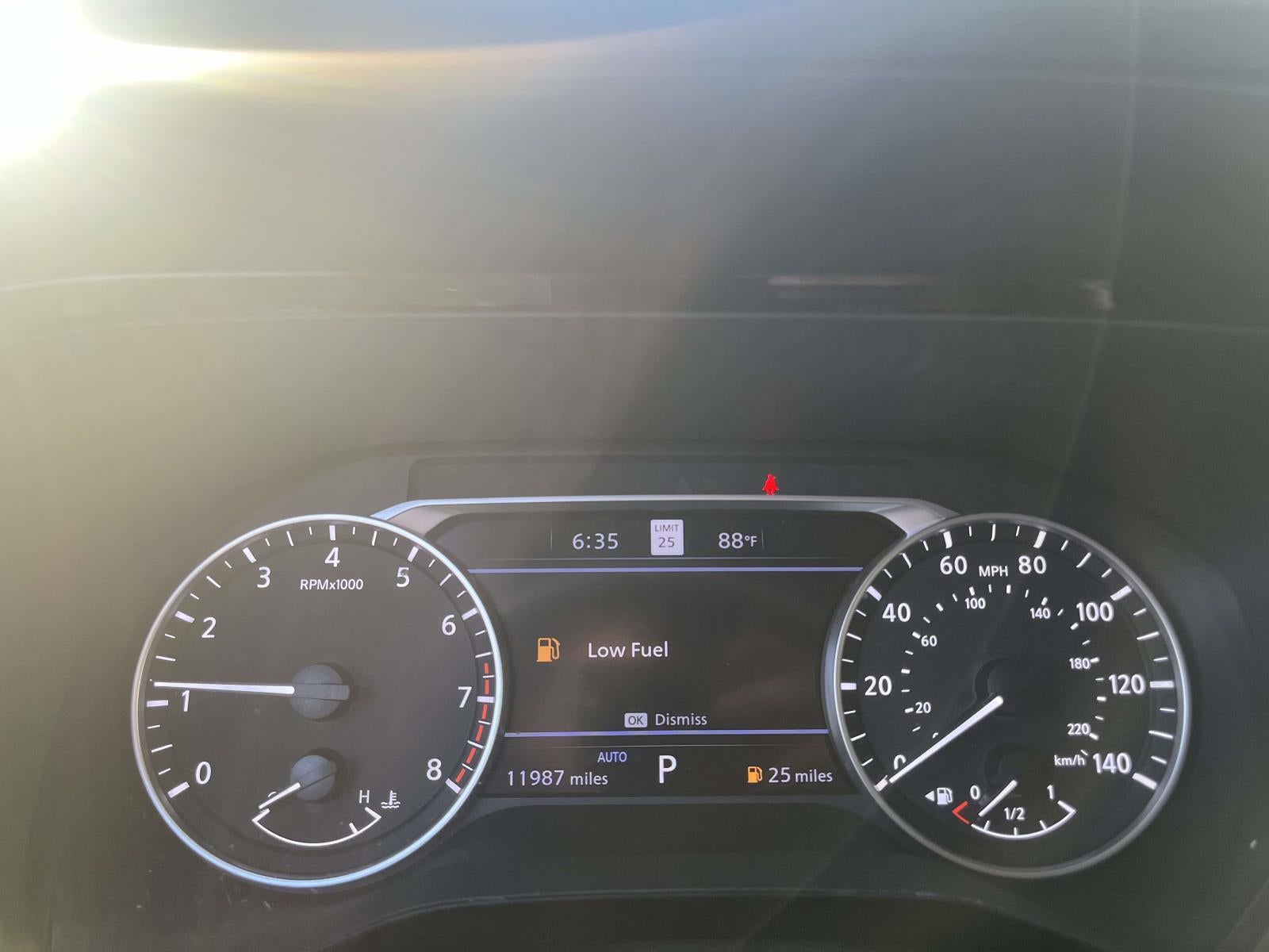 2024 Nissan Pathfinder SL 4WD