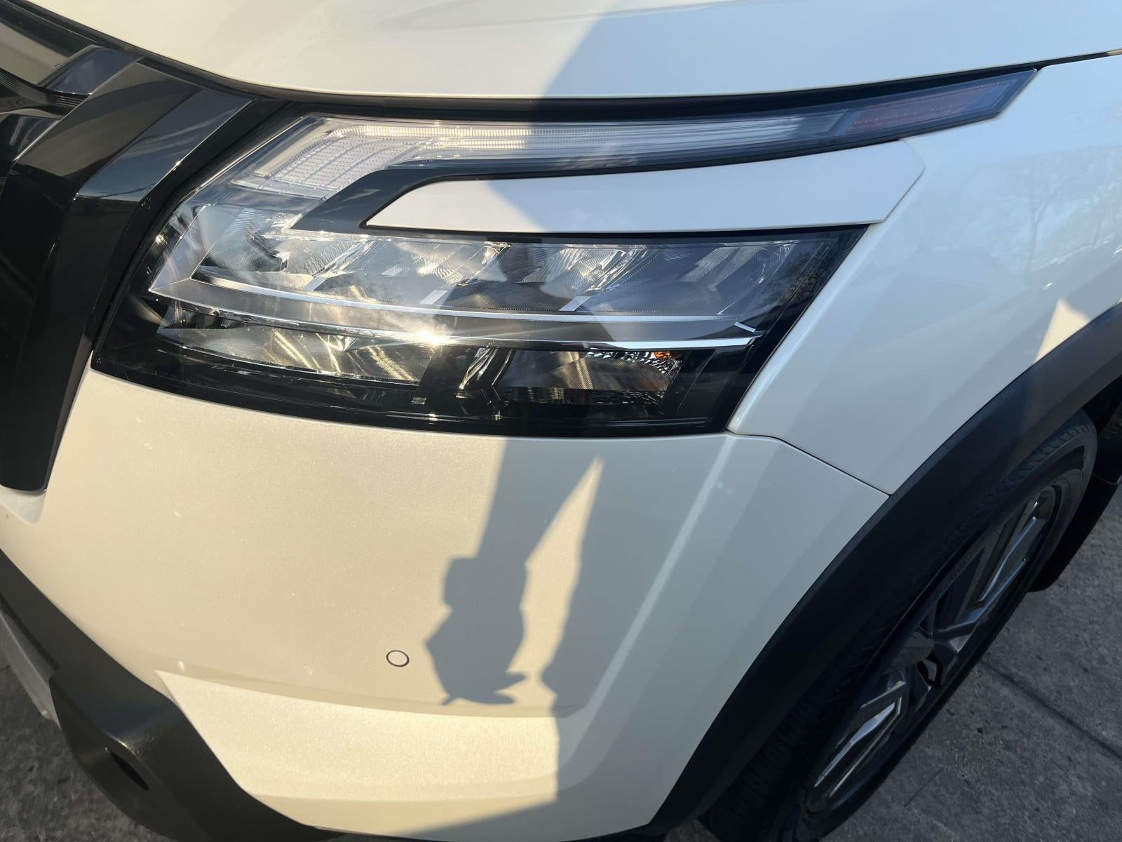 2024 Nissan Pathfinder SL 4WD