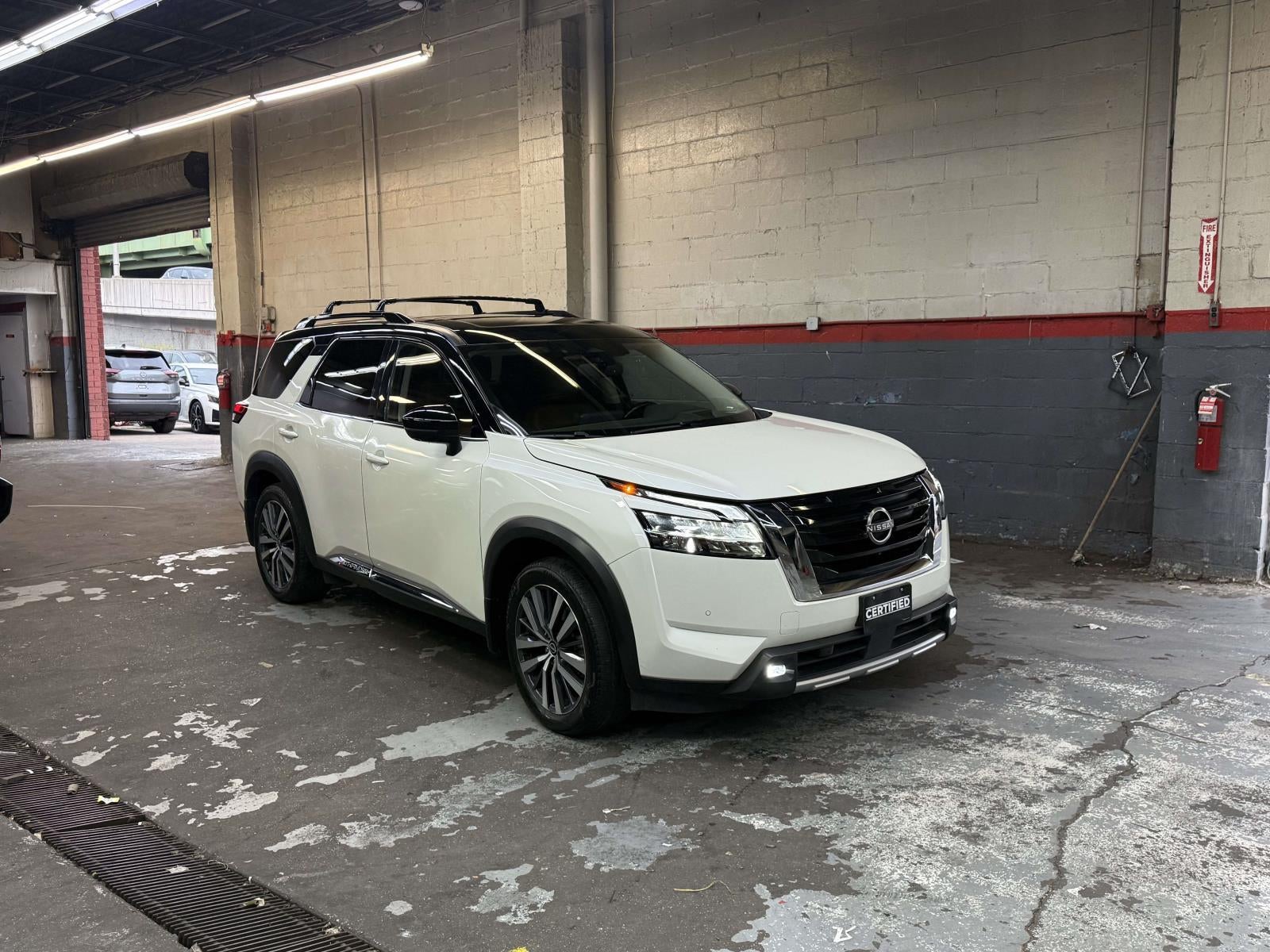 2022 Nissan Pathfinder Platinum 4WD