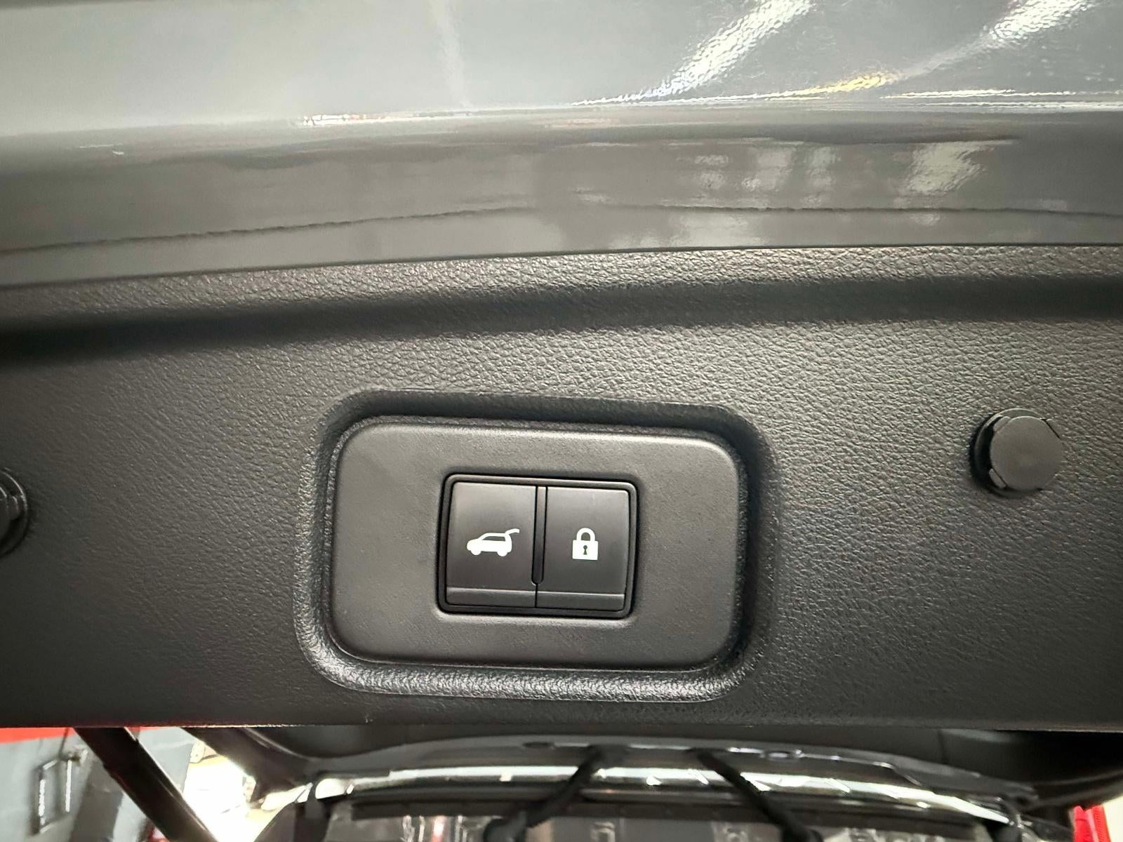 2024 Nissan Pathfinder Platinum 4WD