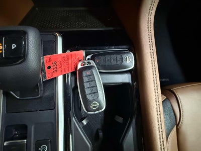 2024 Nissan Pathfinder Platinum 4WD
