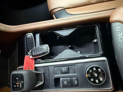 2024 Nissan Pathfinder Platinum 4WD
