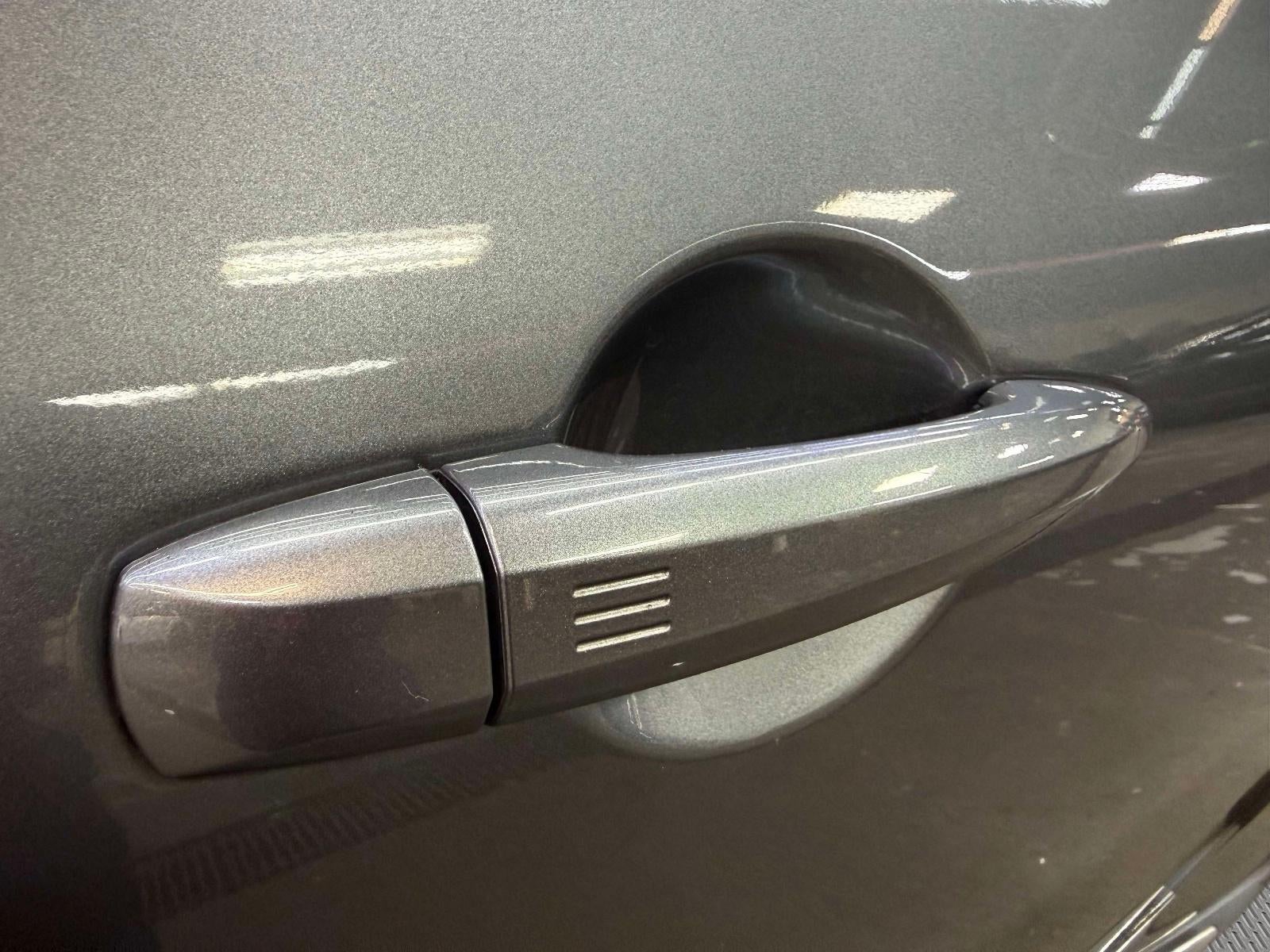 2023 Nissan Pathfinder Platinum 4WD