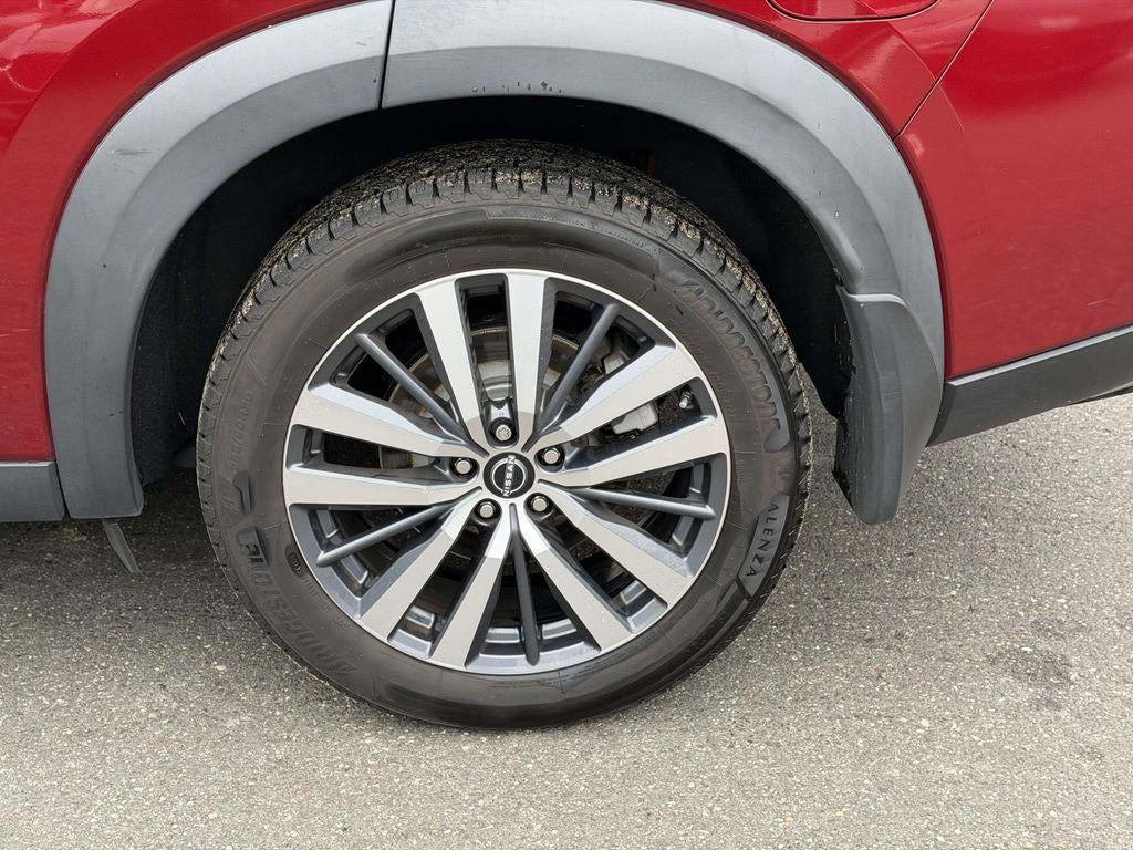 2022 Nissan Pathfinder Platinum 4WD