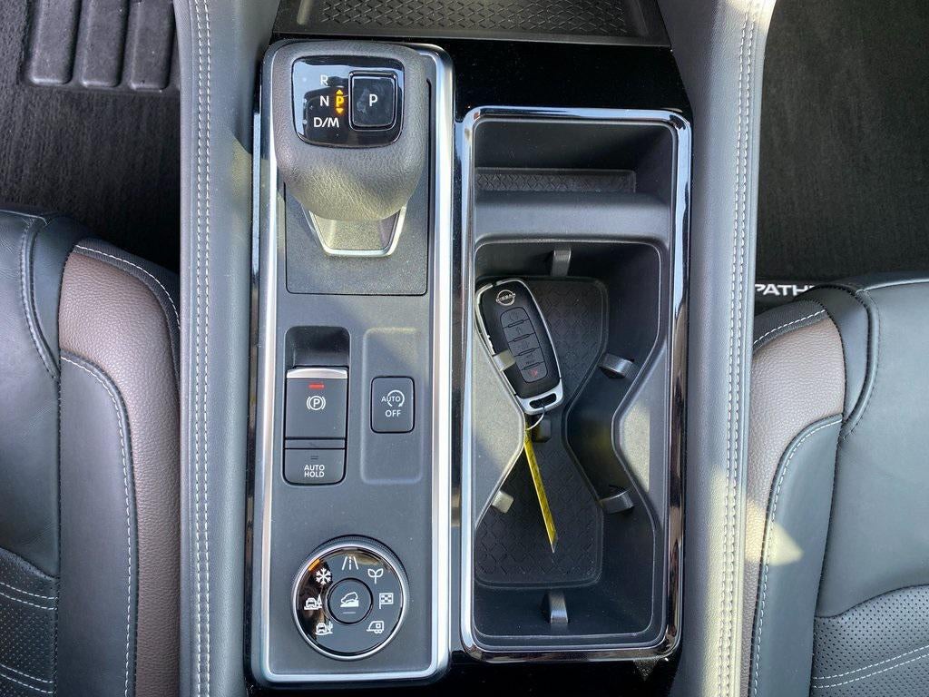 2024 Nissan Pathfinder Platinum 4WD