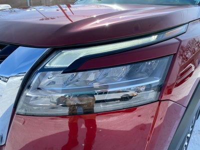 2024 Nissan Pathfinder Platinum 4WD