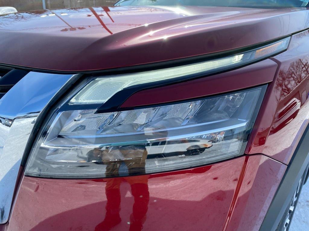 2024 Nissan Pathfinder Platinum 4WD