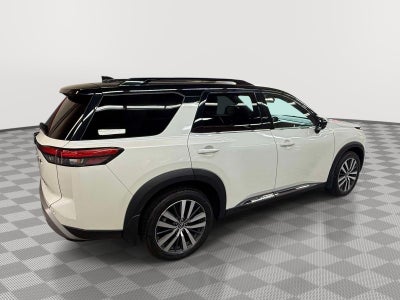 2022 Nissan Pathfinder Platinum 4WD
