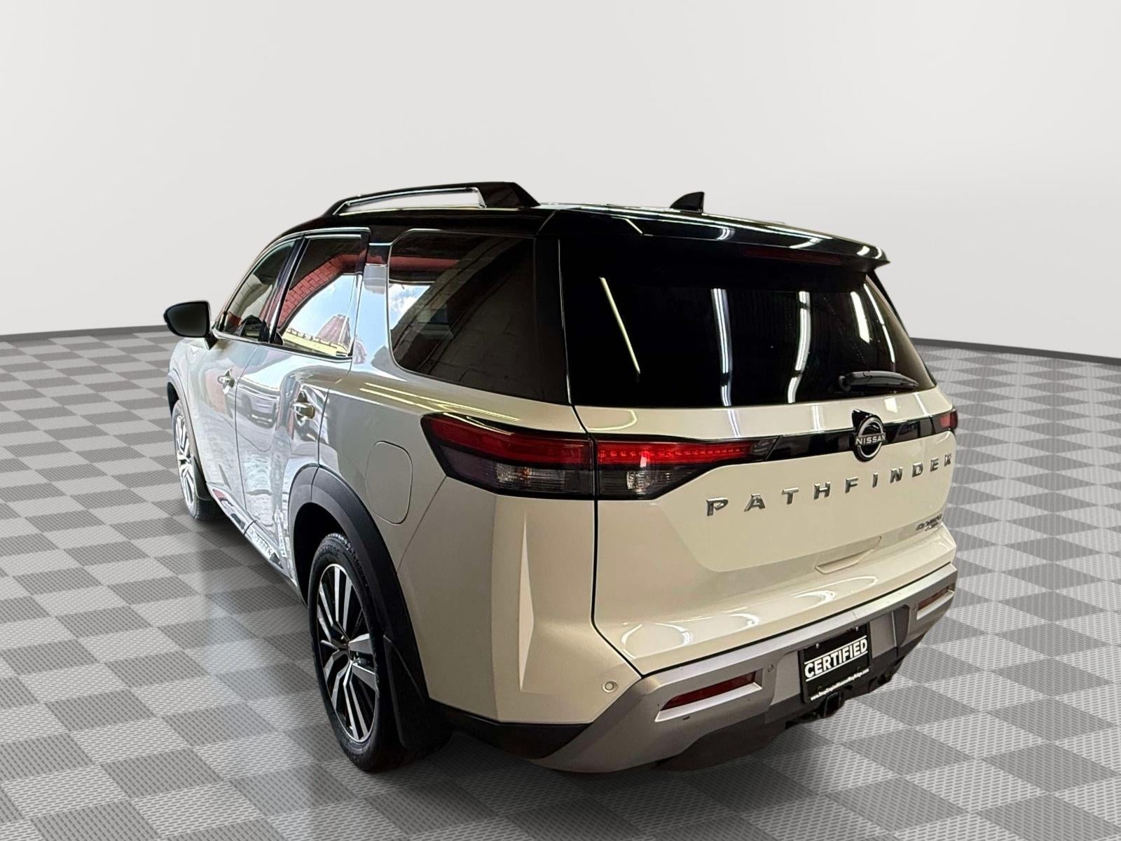 2022 Nissan Pathfinder Platinum 4WD