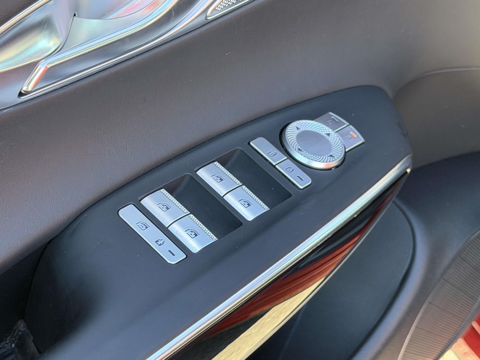 2025 Genesis GV70 2.5T AWD