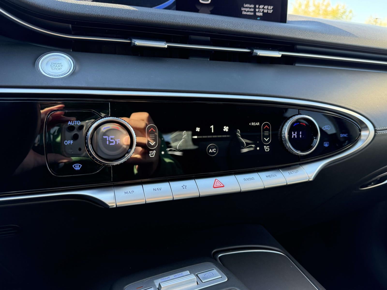 2025 Genesis GV70 2.5T AWD