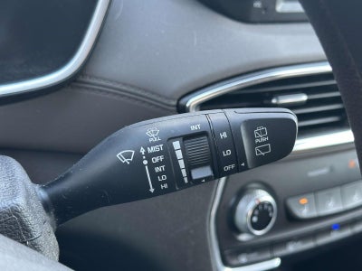 2020 Hyundai Santa Fe SE