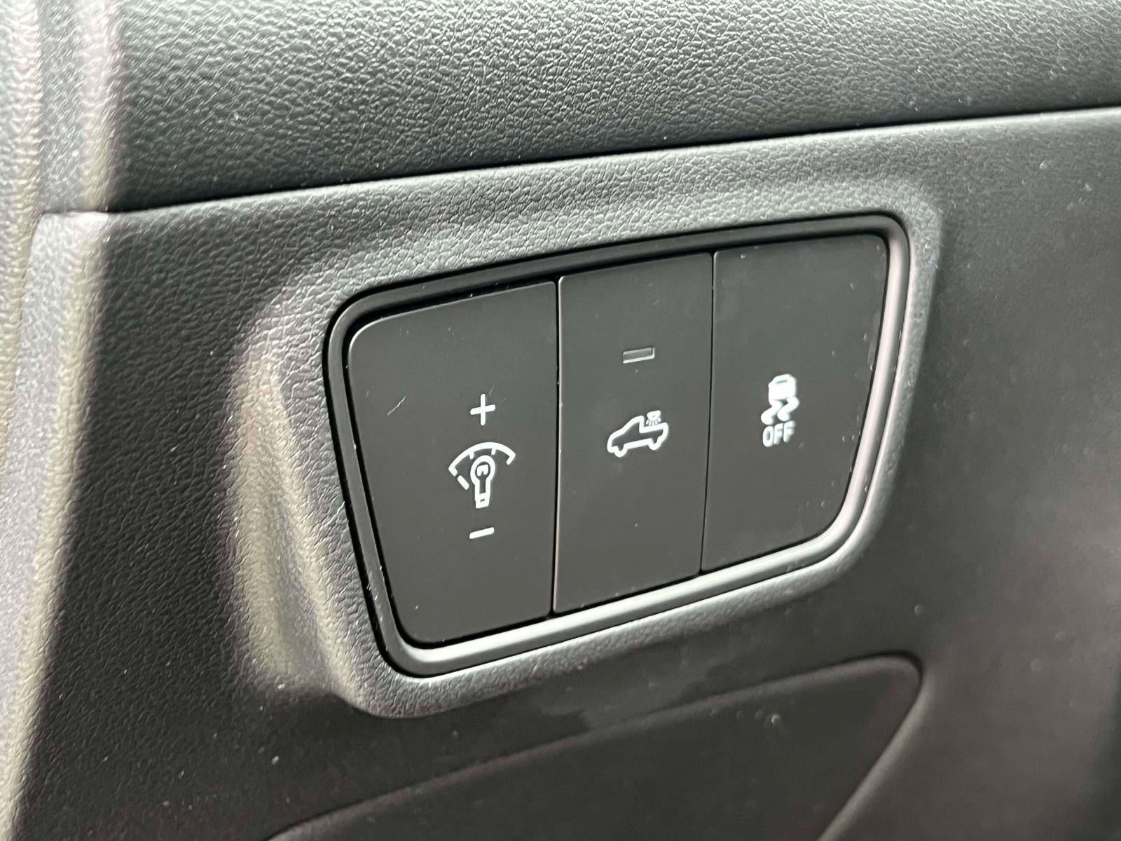 2023 Hyundai Santa Cruz SEL Premium