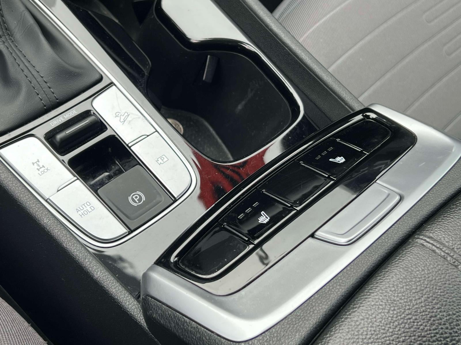 2023 Hyundai Santa Cruz SEL Premium