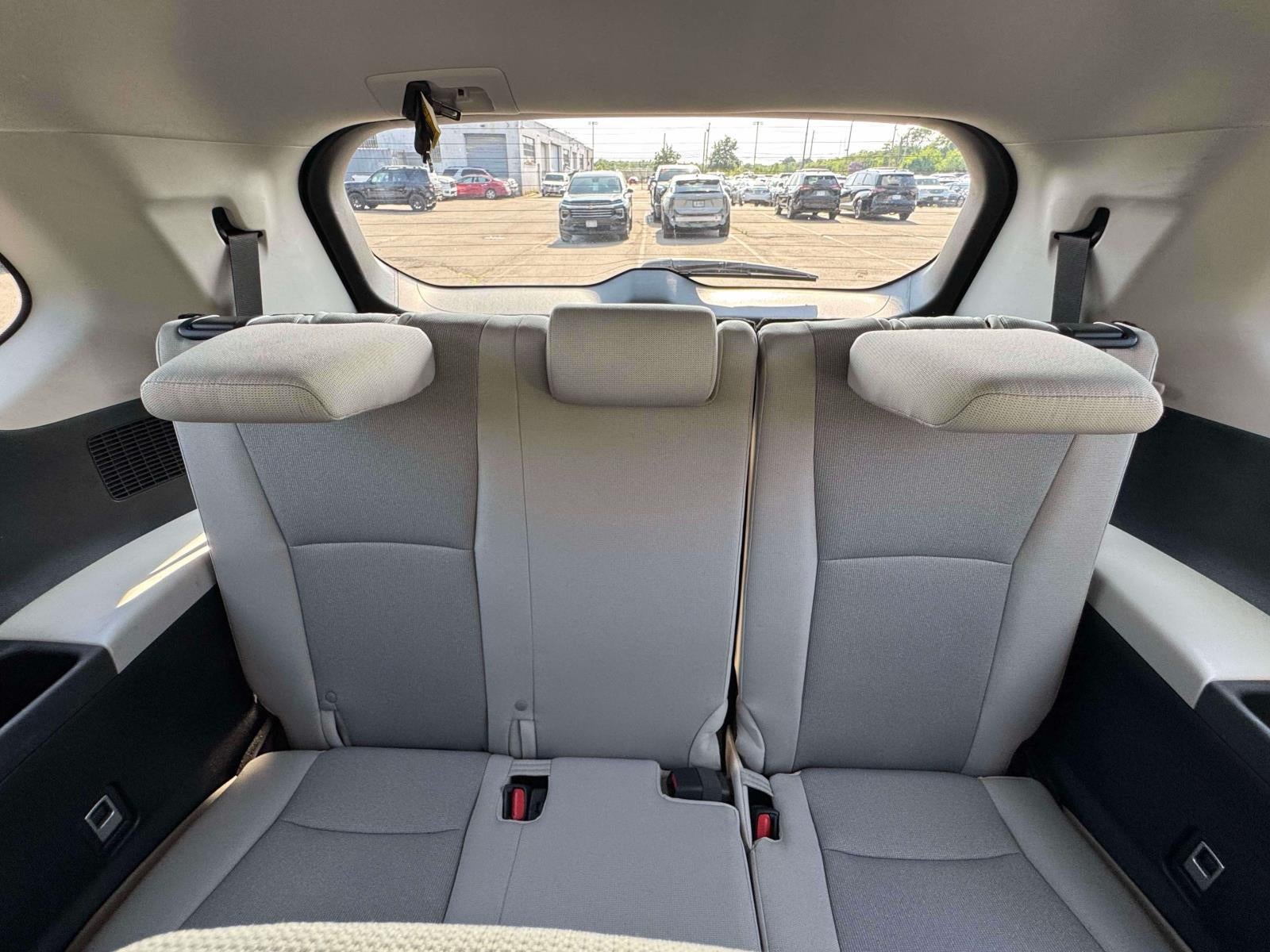 2025 Toyota Grand Highlander LE