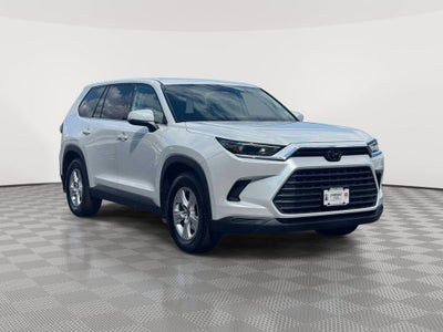 2025 Toyota Grand Highlander LE