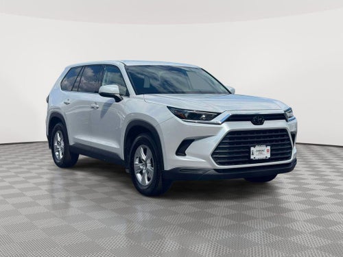 2025 Toyota Grand Highlander LE