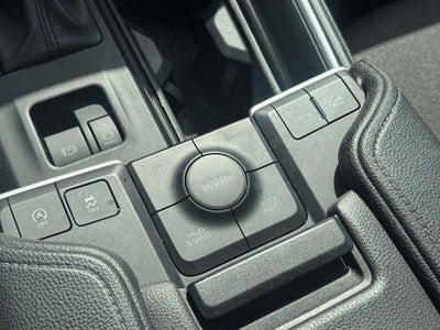 2025 Toyota Grand Highlander LE