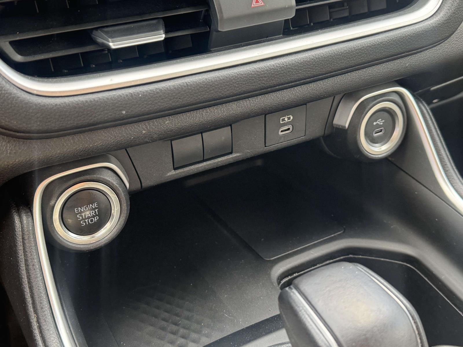 2025 Toyota Grand Highlander LE