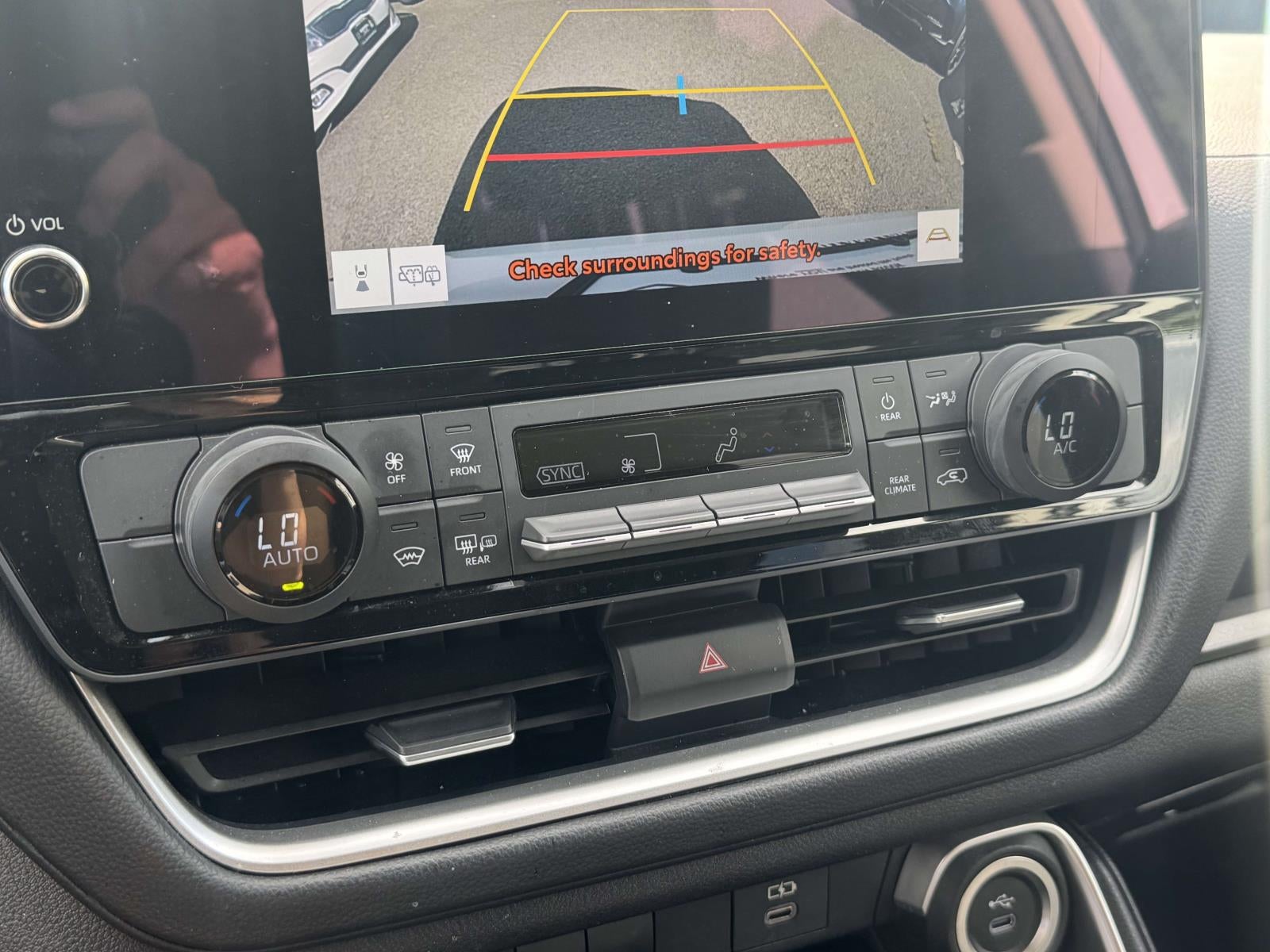 2025 Toyota Grand Highlander LE