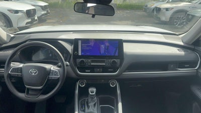 2025 Toyota Grand Highlander LE