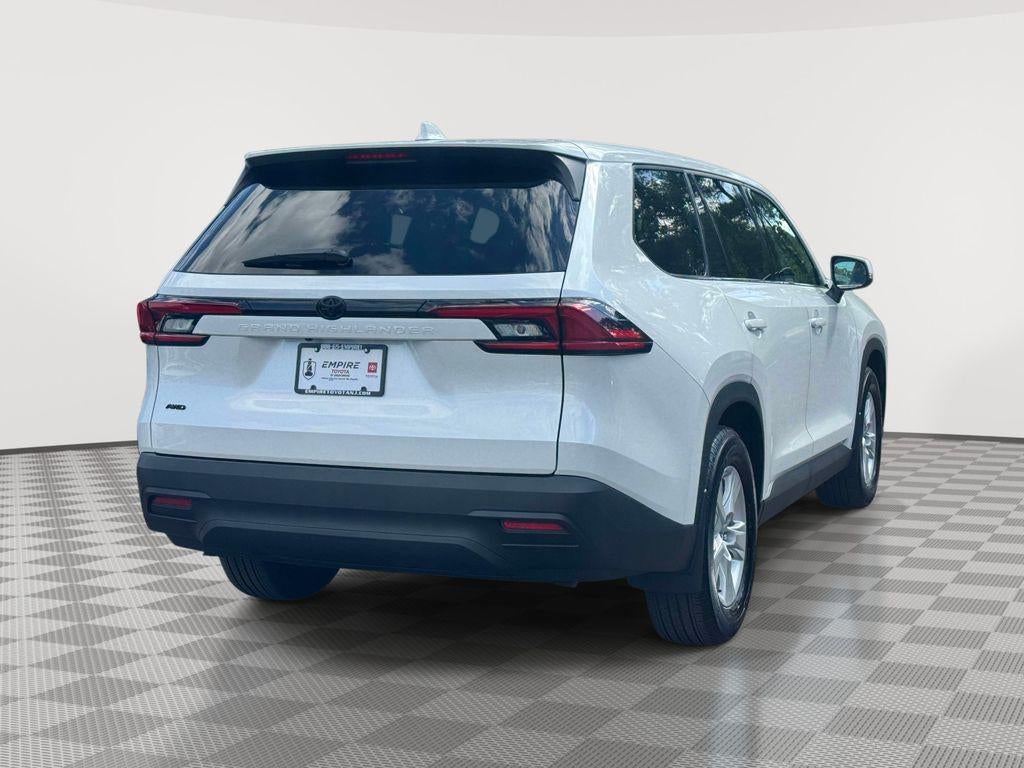2025 Toyota Grand Highlander LE