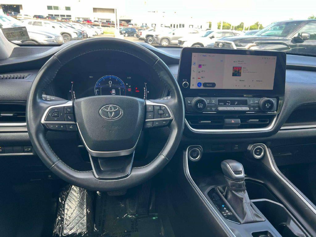 2024 Toyota Grand Highlander XLE