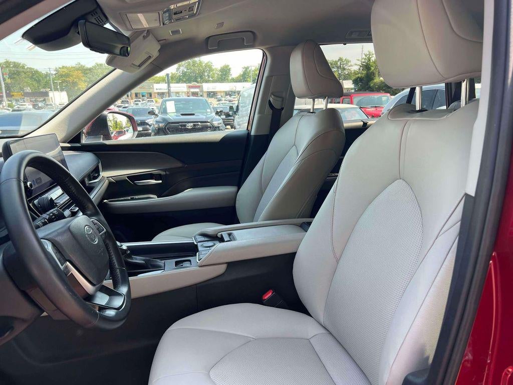 2024 Toyota Grand Highlander XLE