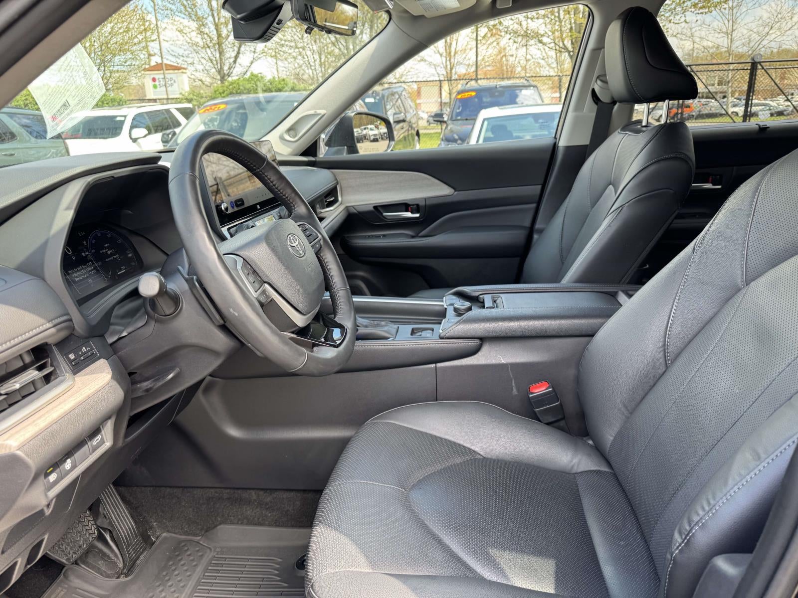 2025 Toyota Grand Highlander Platinum