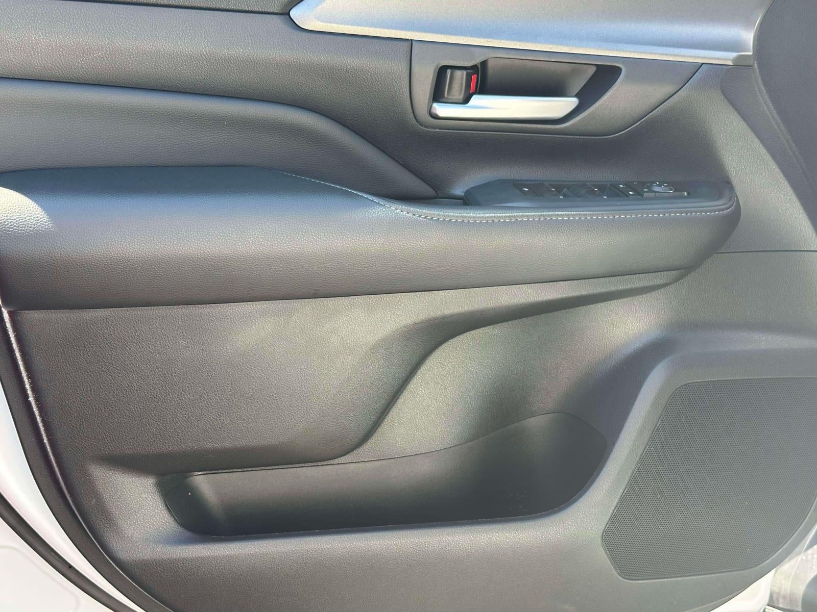 2025 Toyota Grand Highlander Hybrid XLE