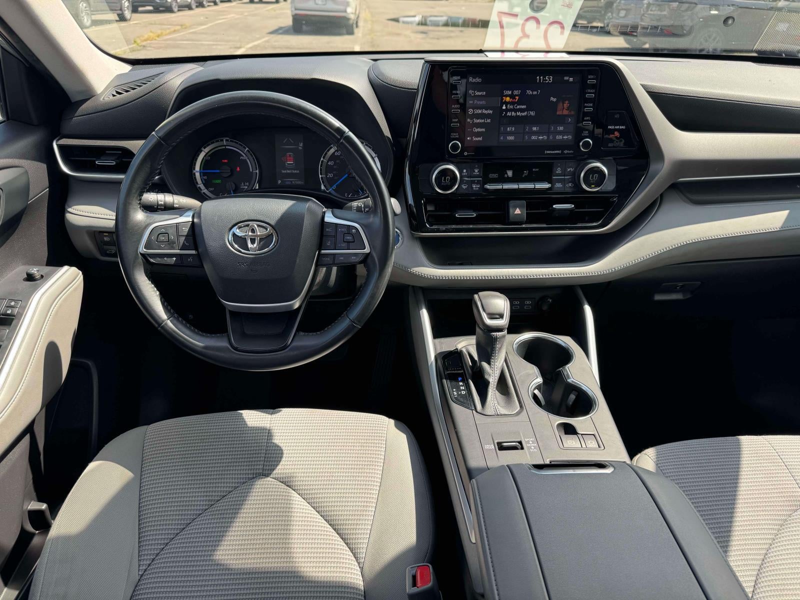 2022 Toyota Highlander Hybrid LE