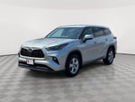 2022 Toyota Highlander Hybrid LE