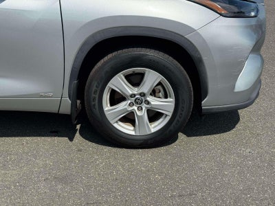2022 Toyota Highlander Hybrid LE