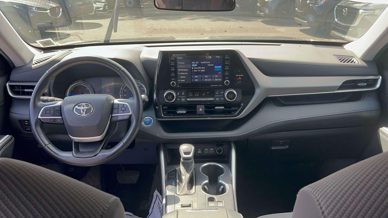 2022 Toyota Highlander Hybrid LE