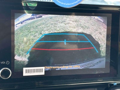 2025 Toyota Sienna LE