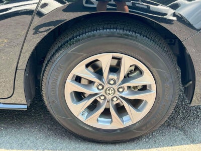 2024 Toyota Sienna LE
