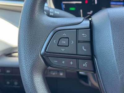 2025 Toyota Sienna LE