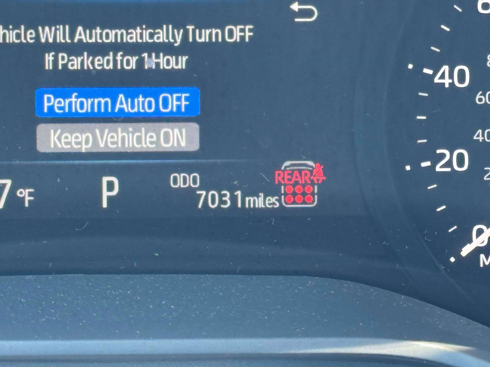 2025 Toyota Sienna LE