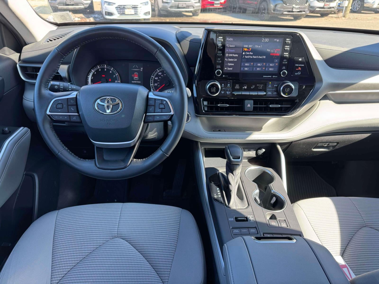 2022 Toyota Highlander LE