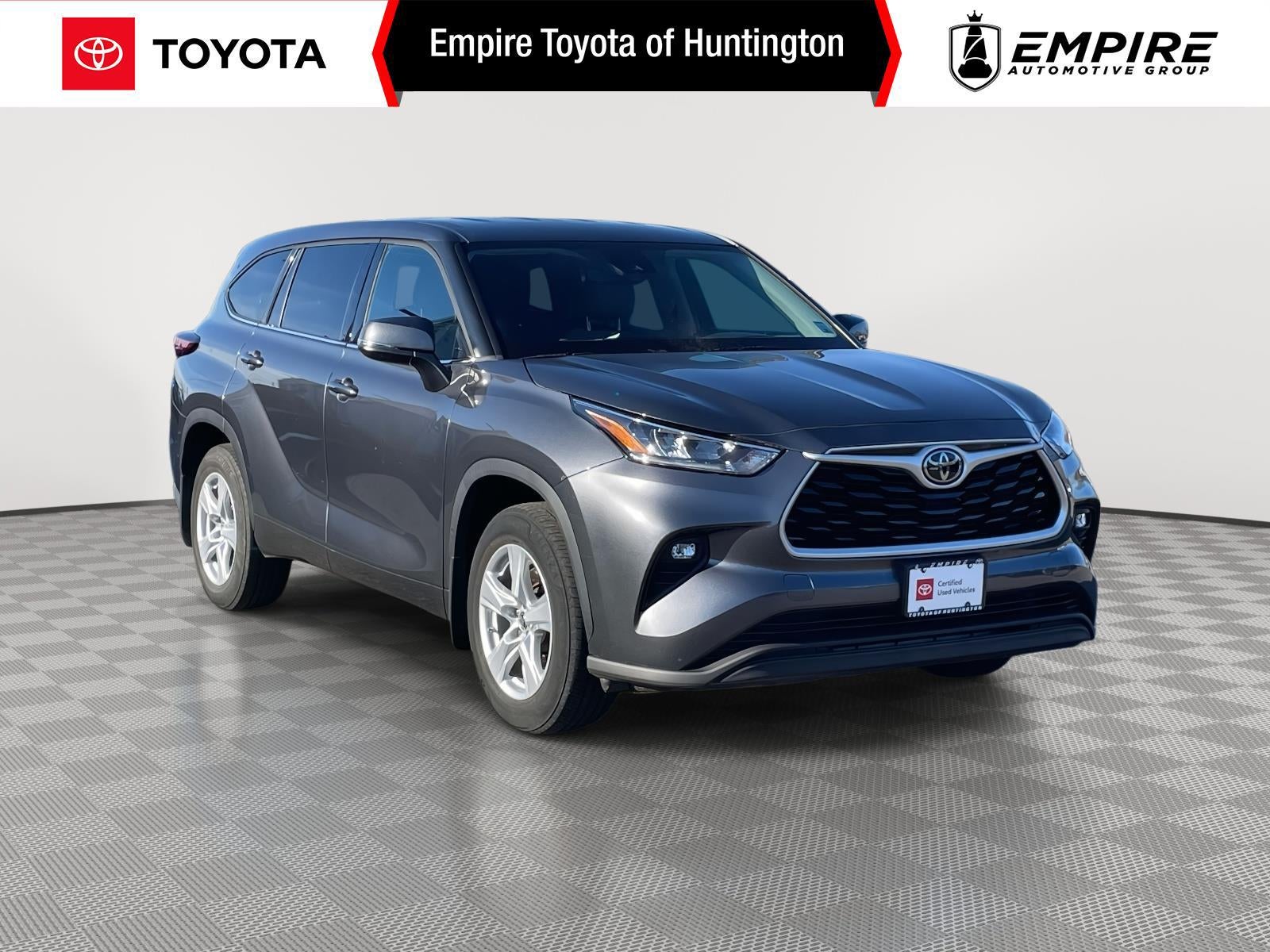 2020 Toyota Highlander LE